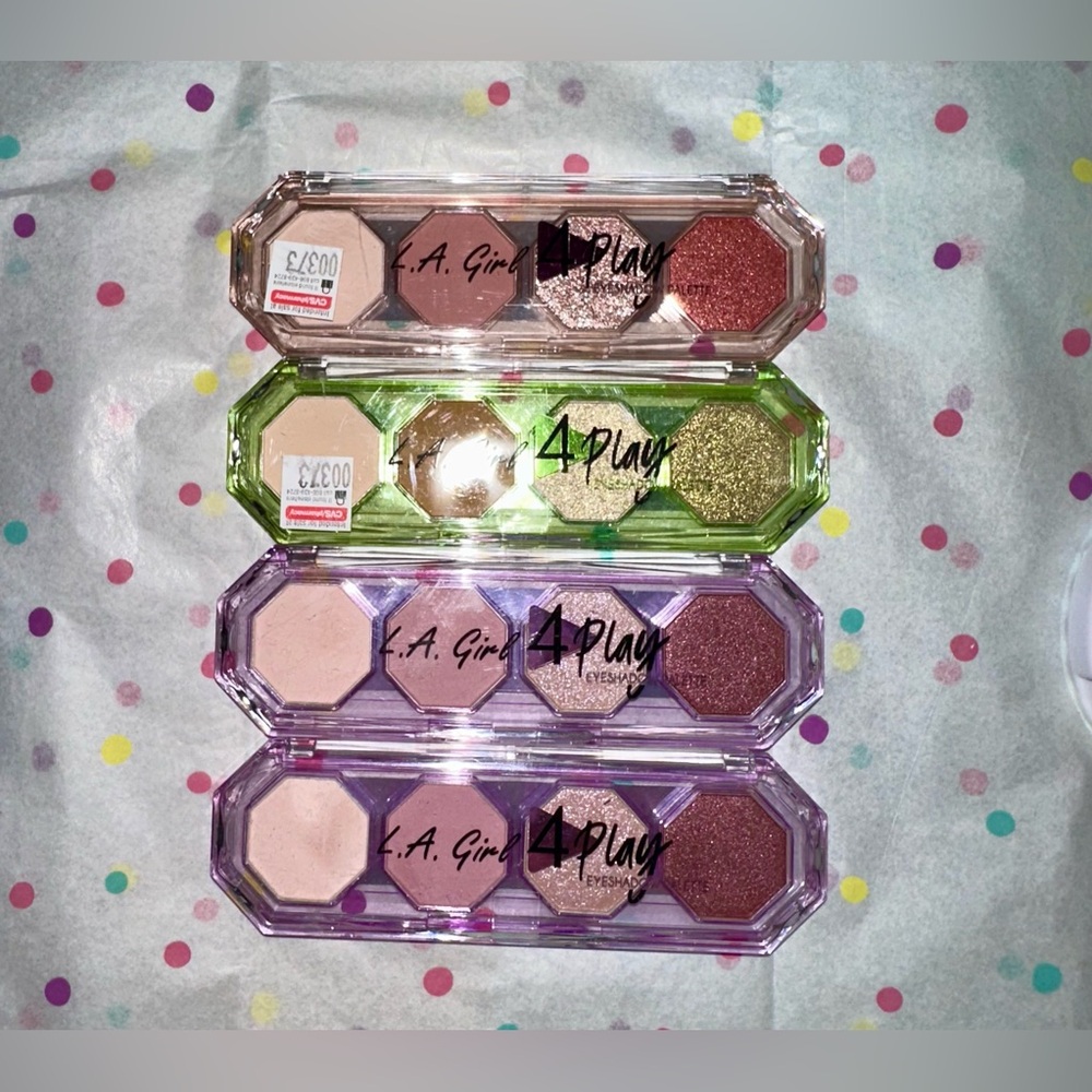4 Play Eyeshadow Palette - Multi-Color - Picture 2 of 8
